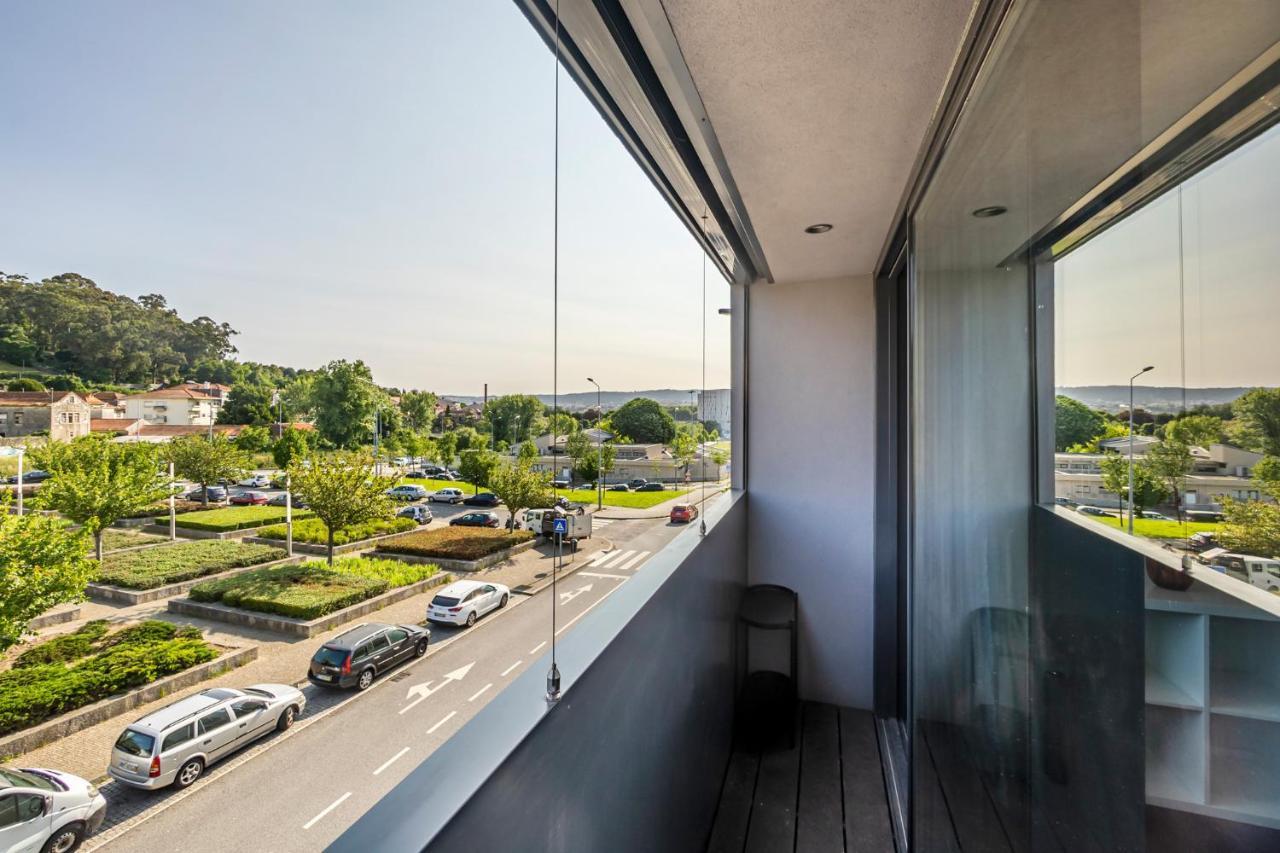 Nomads Lux - 2Bdr & Parking Flores Square Porto Exterior foto